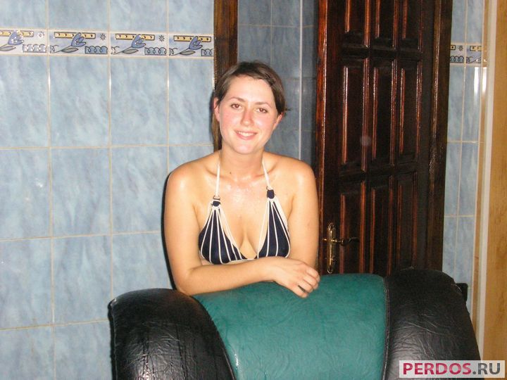 https://perdos.link/files/photo/2014/ukrainskie_devchenki_v_saune/perdos_ru-ukrainskie_devchenki_v_saune-14062399133.jpg
